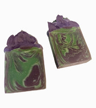 Load image into Gallery viewer, Grape scented soap
