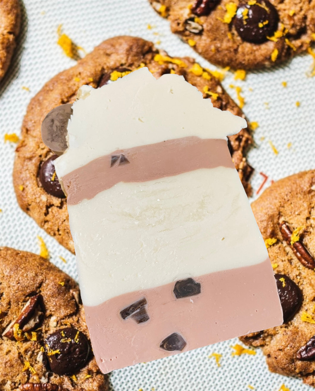 Chocolate chip cookies and cream